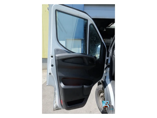 Iveco 35s18 - afbeelding 15 van  58