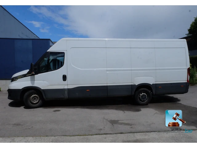 Iveco 35s18 - afbeelding 12 van  58