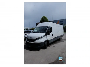 Iveco 35s18