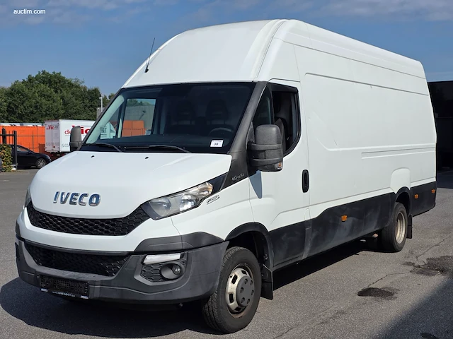 Iveco 40c/35 40-210 2014 - afbeelding 1 van  32