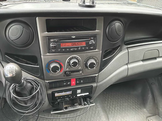 Iveco 50c daily bedrijfswagen - afbeelding 16 van  57