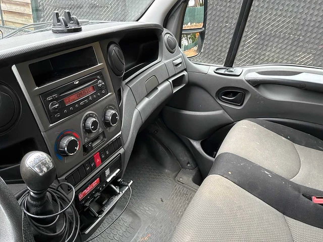 Iveco 50c daily bedrijfswagen - afbeelding 15 van  57