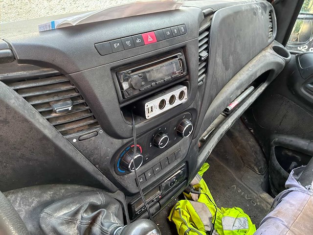 Iveco 70c17 bestelwagen - afbeelding 44 van  46