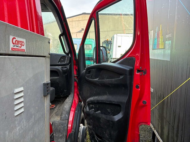 Iveco 70c17 bestelwagen - afbeelding 35 van  47