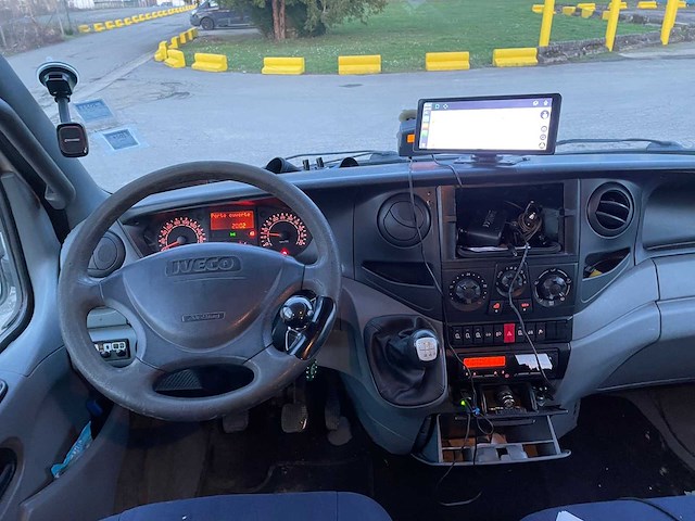 Iveco dagelijks 65cid bestelwagen - afbeelding 16 van  17