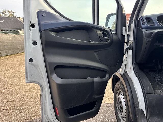 Iveco daily, 2019 - afbeelding 32 van  32