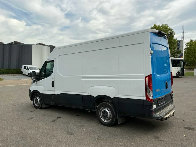 Iveco daily 3.0 hi-matic l3h2 bedrijfswagen - afbeelding 3 van  22