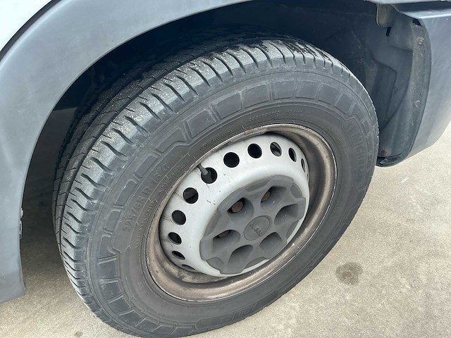 Iveco daily 35-140 hi-matic bakwagen - afbeelding 34 van  46