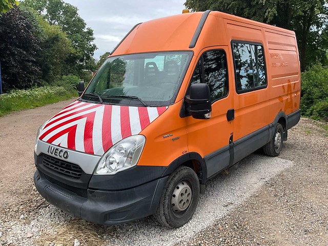 Iveco daily 35s14 cng dubbele cabine - 37000km - hoog dak - afbeelding 1 van  49