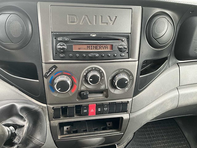 Iveco daily 35s14 cng dubbele cabine - 37000km - hoog dak - afbeelding 5 van  17