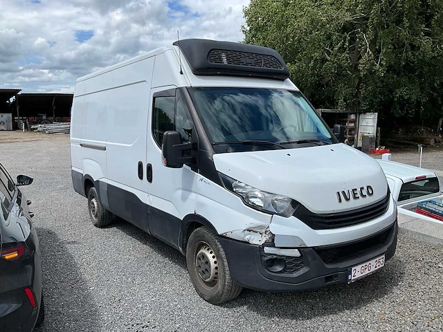 Iveco daily 35s14n gekoelde cng-bus - afbeelding 56 van  57