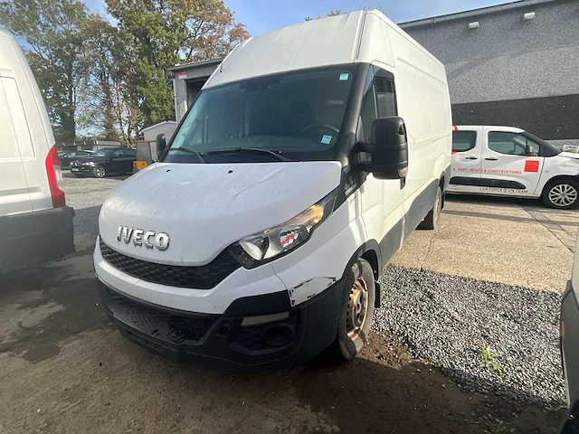 Iveco daily 35s17 bestelwagen - afbeelding 1 van  30