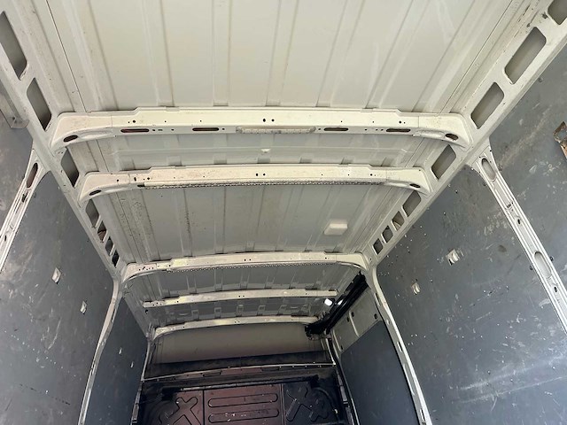 Iveco daily bedrijfswagen - afbeelding 2 van  6