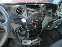Iveco daily lichte vrachtwagen met dhollandia laadklep - afbeelding 7 van  21