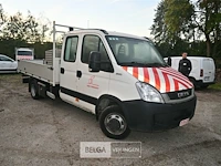 Iveco daily lichte vrachtwagen met kipbak