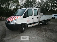 Iveco daily lichte vrachtwagen met kipbak - afbeelding 17 van  26