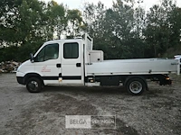 Iveco daily lichte vrachtwagen met kipbak - afbeelding 16 van  26