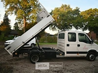 Iveco daily lichte vrachtwagen met kipbak - afbeelding 24 van  26