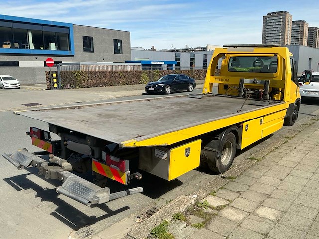 Iveco daily takelwagen - afbeelding 21 van  26