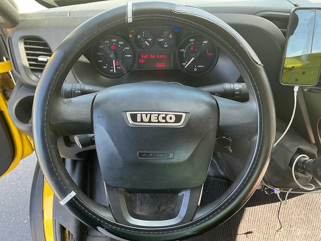 Iveco daily takelwagen - afbeelding 13 van  17