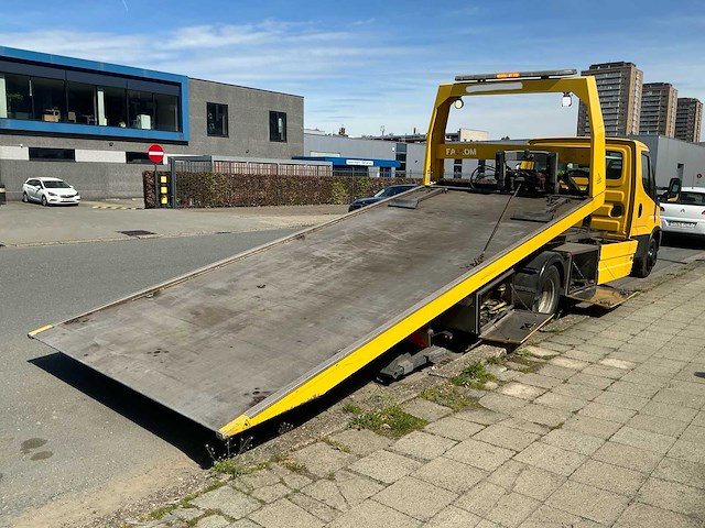 Iveco daily takelwagen - afbeelding 3 van  19