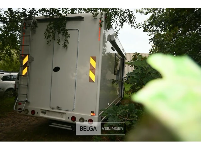 Iveco daily vrachtwagen / bureelwagen - afbeelding 10 van  23