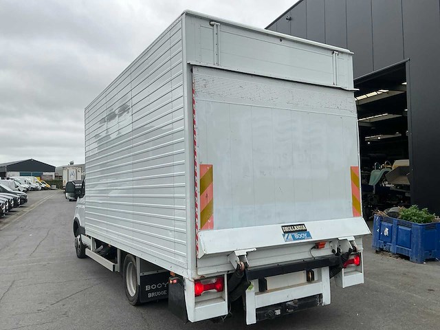 Iveco daily vrachtwagen - afbeelding 9 van  12