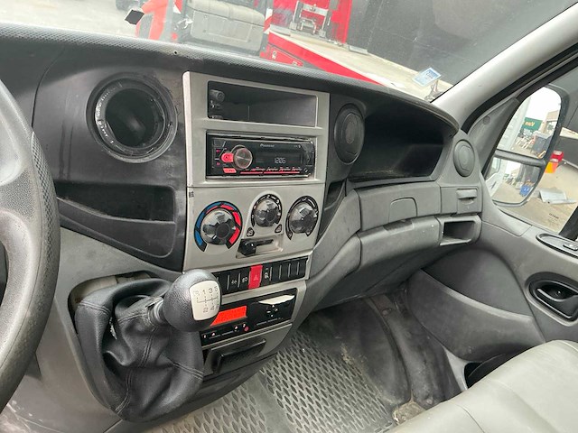 Iveco daily vrachtwagen - afbeelding 12 van  12