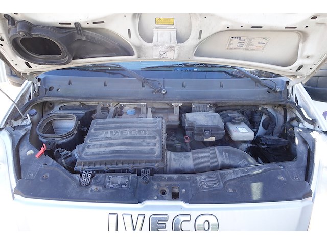 Iveco daily - afbeelding 14 van  24