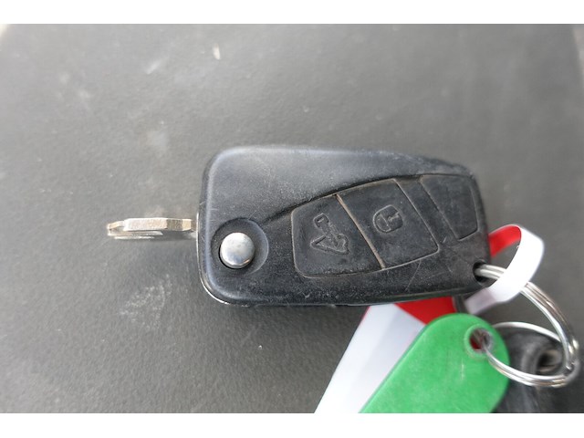 Iveco daily - afbeelding 20 van  28