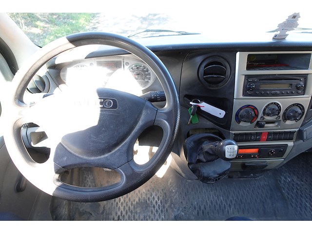 Iveco daily - afbeelding 24 van  28