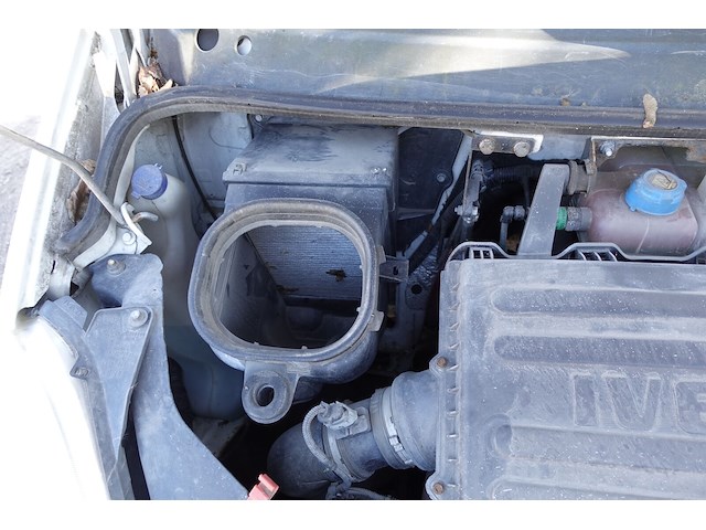 Iveco daily - afbeelding 18 van  27