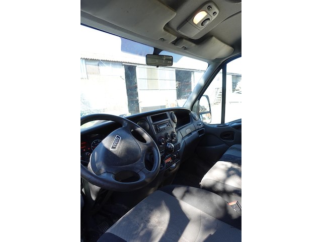 Iveco daily - afbeelding 24 van  27