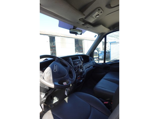 Iveco daily - afbeelding 15 van  19