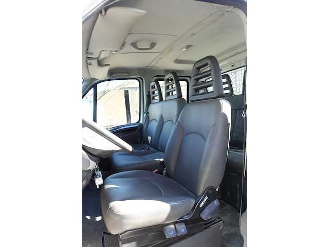 Iveco daily - afbeelding 16 van  19