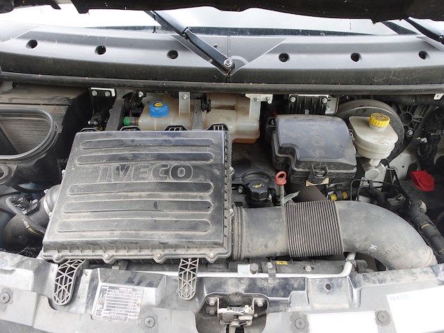 Iveco daily - afbeelding 15 van  19