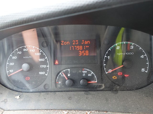 Iveco daily - afbeelding 4 van  14