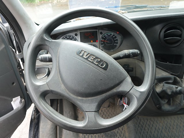 Iveco daily - afbeelding 4 van  16