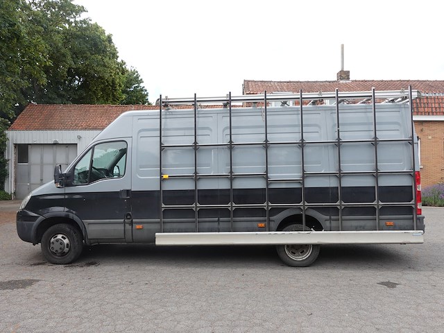 Iveco daily - afbeelding 1 van  16