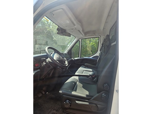 Iveco daily - afbeelding 4 van  16