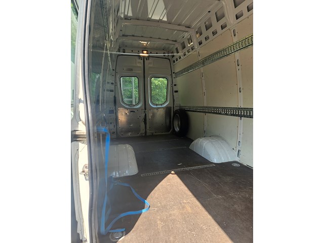 Iveco daily - afbeelding 13 van  16