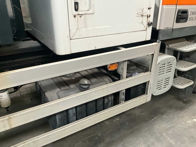 Iveco eurocargo - ml130e25d - truck - 2010 - afbeelding 18 van  47