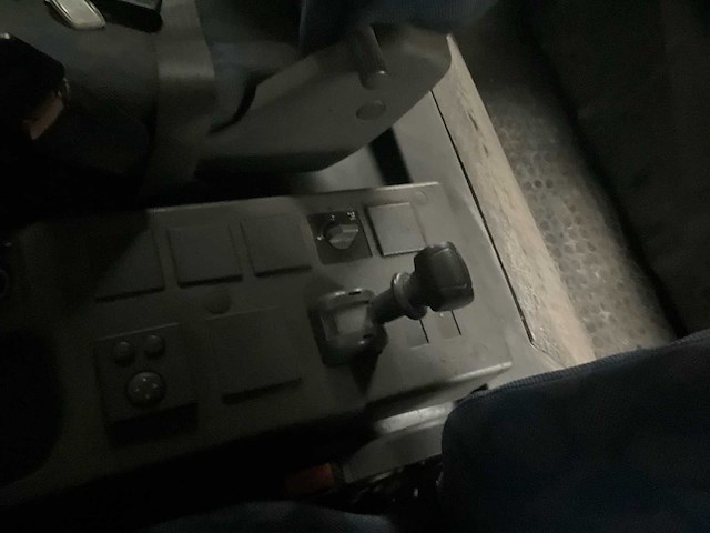 Iveco eurocargo - ml130e25d - truck - 2010 - afbeelding 32 van  47