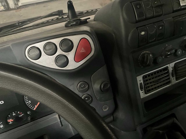 Iveco eurocargo - ml130e25d - truck - 2010 - afbeelding 35 van  47