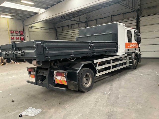 Iveco eurocargo - ml130e25d - truck - 2010 - afbeelding 4 van  47