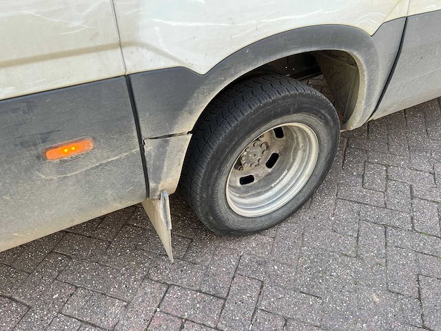 Iveco l4 35c18 bedrijfswagen - afbeelding 14 van  43