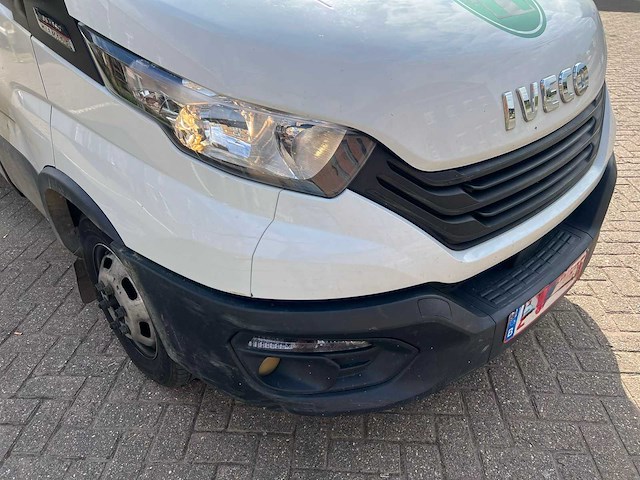 Iveco l4 35c18 bedrijfswagen - afbeelding 34 van  34