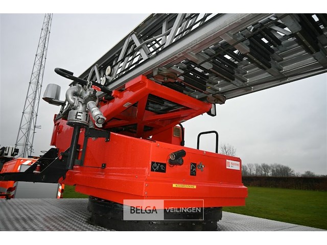 Iveco ladderwagen - afbeelding 10 van  35