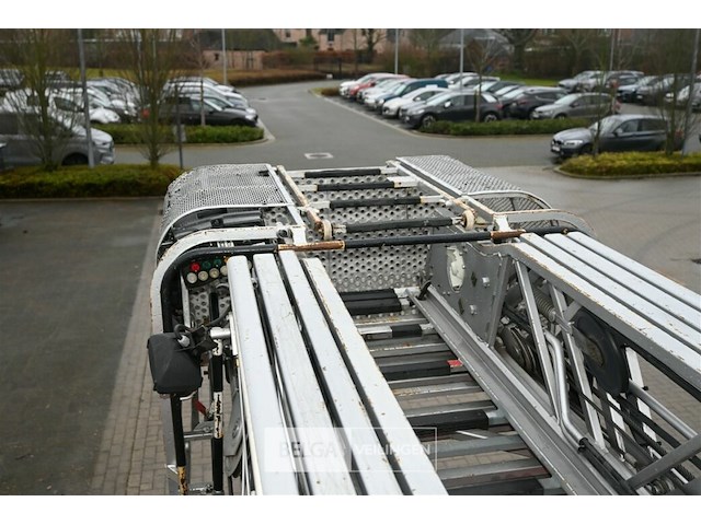 Iveco ladderwagen - afbeelding 29 van  35