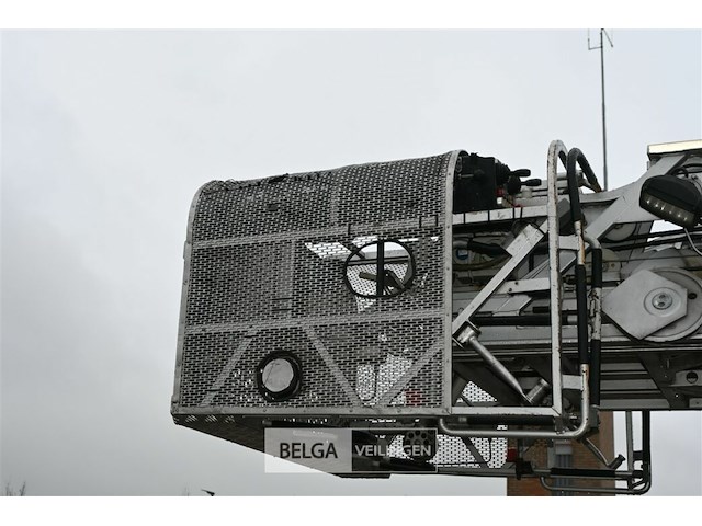 Iveco ladderwagen - afbeelding 30 van  35